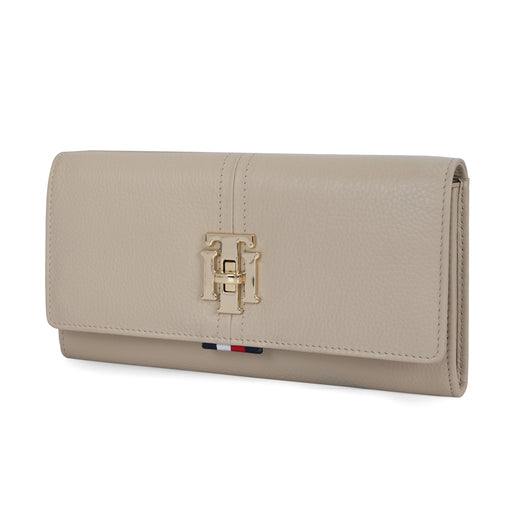 Tommy Hilfiger Alessia Womens Leather Flap Wallet With Sling B
